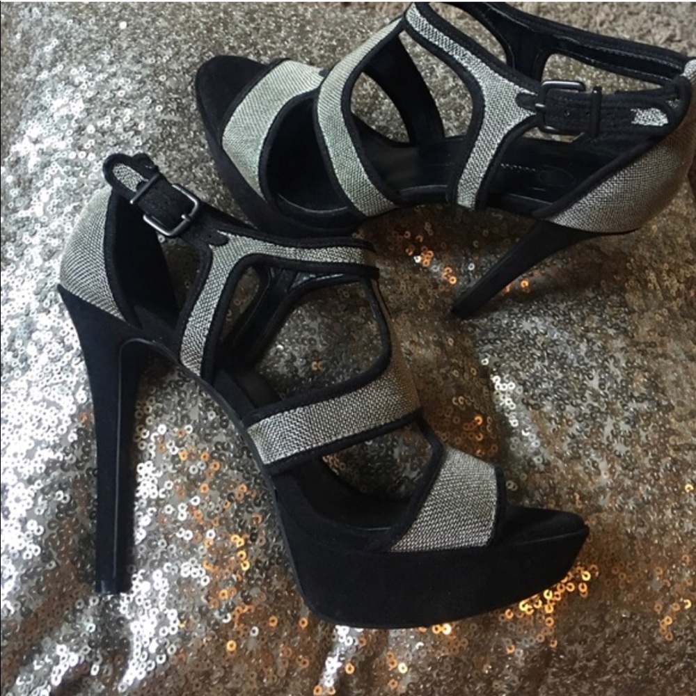 Jessica Simpson Black Suede Silver Mesh Heel